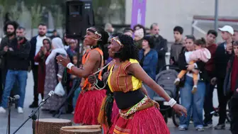 Diyarbakır sokakları sanatla nefes aldı: 11. Amed Uluslararası Tiyatro Festivali’nde 9. gün coşkusu