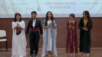 Kızıltepe’de Kürtçe şiir yarışması coşkusu: 11 yaşındaki Delal birinci oldu