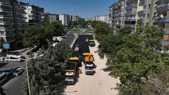 Fırat Bulvarı'nda ikinci etapta asfalt serimi başladı