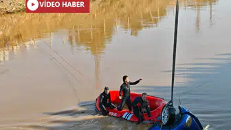 Şanlıurfada dereye düşen araçtaki sürücü her yerde aranıyor