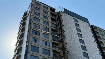 Diyarbakır'da 12 katlı plazayı saran yangında hasar gün yüzüne çıktı