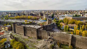 Diyarbakır’da hava sıcaklıkları düşüyor! 3 ilçeye sağanak uyarısı
