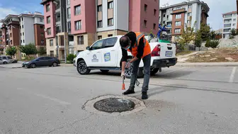 Elazığ Belediyesi yıl boyunca larva ile mücadele ediyor