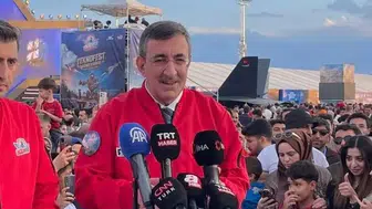 Cevdet Yılmaz Şanlıurfa'da TEKNOFEST gençliğinin geleceğine vurgu yaptı