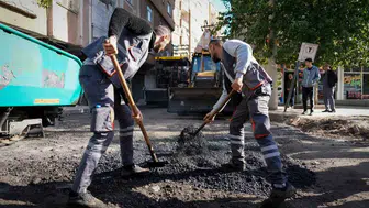 Diyarbakır Bağlar'da üç ana cadde sıcak asfaltla yenileniyor