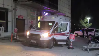 Gercüş ilçesinde kontrolden çıkan otomobil bahçeye girdi