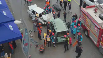 Muş'ta ekipler trafik kazası senaryosuyla sahaya indi