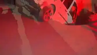 Doğubayazıt yolunda büyükbaş hayvanlara çarpan otomobildeki üç genç yaralandı