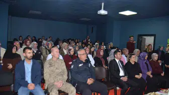 Bulanık ilçesinde madde bağımlılığına karşı ailelere özel eğitim verildi