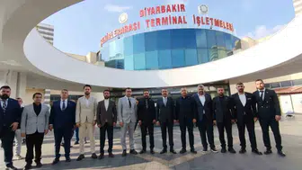 MHP Diyarbakır İl Başkanı Özcoşkun otobüs terminali esnafını ziyaret etti