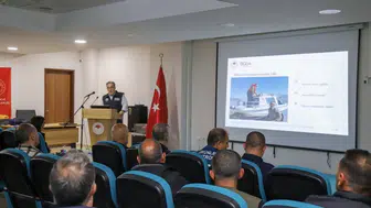 Bingöl'de balık üreticilerine hastalıklarla mücadele ve verimlilik eğitimi verildi