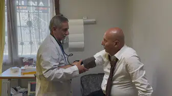 Ağrı Tutak'ta 37 yıldır şifa dağıtan doktorun ilginç yaşam tarzı