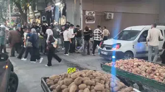 Şanlıurfa'da pazar yerinde sopalı ve bıçaklı kavga