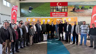 Ağrı'da çiftçilere 550 ton sertifikalı buğday tohumu desteği verildi