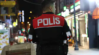 Elazığ polisi Köfteciler Sokağı'nda geniş çaplı denetim yaptı