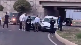 Batman Kuyubaşı Kavşağında üç araç birbirine girdi