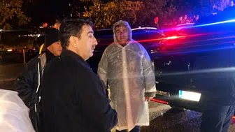 Yurtbaşı beldesinde sağanak yağış sonrası belediye ekipleri teyakkuza geçti