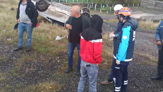 Bingöl'de kontrolden çıkan otomobil takla attı