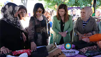Diyarbakır'da kadın dayanışması zirvesi: 3. Peyas Kadın Emek Buluşması başladı