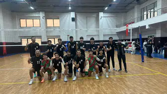 Voleybolda önemli maç: Diyarbakır ekibi Kayapınar Van Tuşba'yı deplasmanda mağlup etti