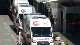 Batman Petrolkent Mahallesi’nde bıçaklı saldırı sonucu bir genç ağır yaralandı