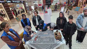 Tatvanlı gençlerden Filistin için çivili destek