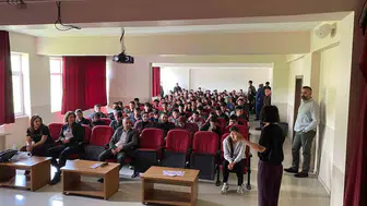 Çemişgezekli öğrencilere zorbalığa karşı kalkan eğitimi