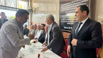 Birecik bayramlaşma töreninde siyaset ve halk bir araya geldi
