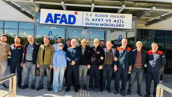 Elazığ’da kurtarma ekiplerine işaret dili eğitimi verildi