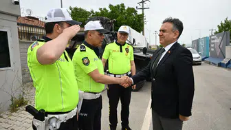 Elazığ Emniyet Müdürü bayram mesaisindeki polislerle buluştu