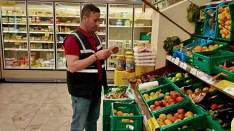 Siirt’te bayram alışverişi öncesi market ve kasaplara sıkı takip