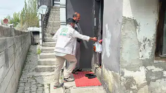 Ağrı’da ihtiyaç sahiplerinin bayram sofraları kurban etiyle şenlendi