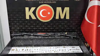 Silopi’de kaçak kazı baskını 180 tarihi eser yakalandı