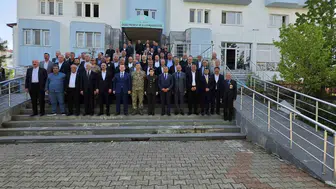 Tatvan sakinleri bayramlaşma programında bir araya geldi