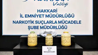 Yüksekova yolunda peynir bidonuna gizlenmiş zehir sevkiyatı