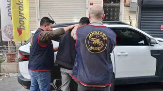 Şanlıurfa’da aranan dolandırıcı jandarma operasyonuyla yakayı ele verdi