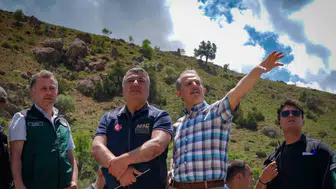 Van Hakkari yolundaki heyelan bölgesinde uzman incelemesi