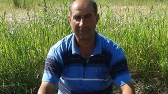 Van'da hayvanlarını karşıya geçiren babaya otomobil çarptı