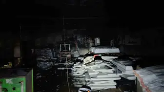 Kızıltepe’deki atölyede çıkan yangın paniğe yol açtı