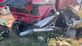 Şanlıurfa yolunda feci kaza 2 kişi hayatını kaybetti