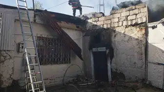 Van'da bir odunlukta çıkan yangın korku dolu anlar yaşattı