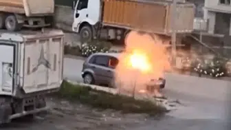 Elazığ’da park halindeki otomobil küle döndü