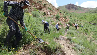 Hakkari’de köylülerin 10 kilometrelik su mücadelesi