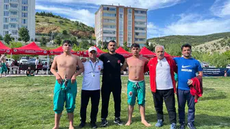 Elazığlı genç güreşçi Türkiye ikincisi oldu