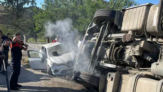 Siirt'te feci kaza 4 kişi hastaneye kaldırıldı