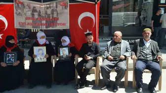 Muş'ta aileler çocuklarını geri istiyor