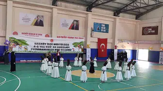 Muş’ta minik öğrencilerin ilk mezuniyet coşkusu