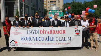 Diyarbakır sokaklarında koruyucu aile çağrısı