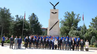 Diyarbakırlı infaz koruma personeli şehitleri andı