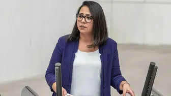 Sera Kadıgil'den sosyal medyadaki "DEM Parti" iddialarına sert tepki: Hepsi yalan ve asılsız